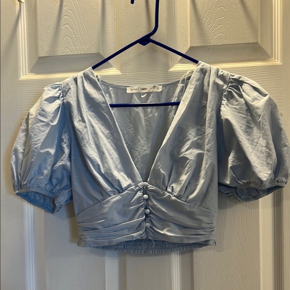 Altar'd State Tops - Altar’d State Women's Light Blue Puff Sleeve Crop Top